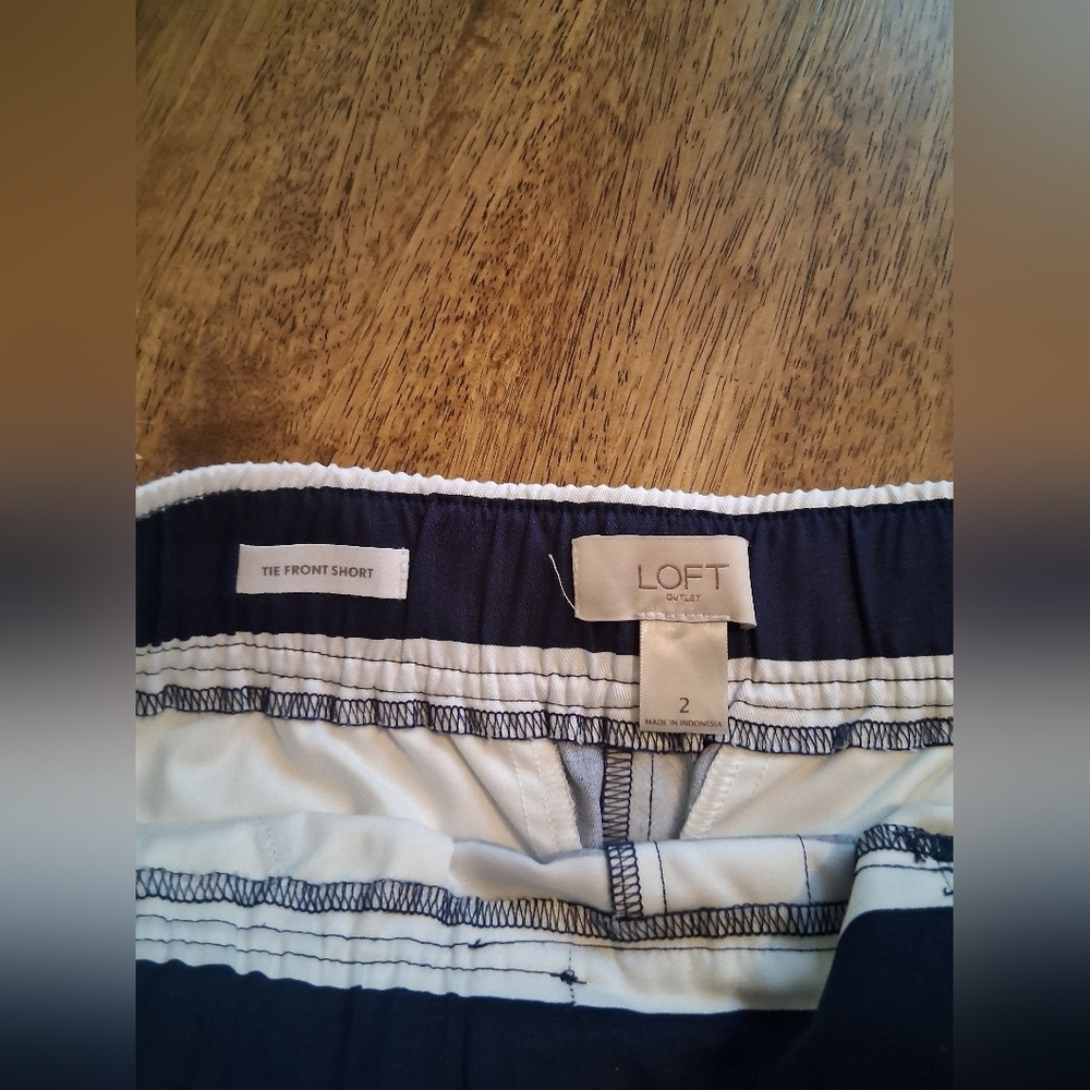 Loft The Front Short Syriped Nautical Navy White Shorts 2 - Picture 4 of 6